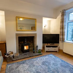  Holiday home At Six United Kingdom